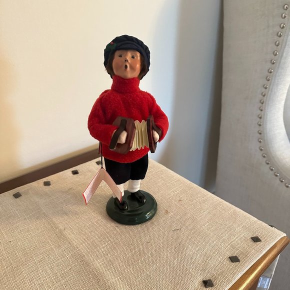 byers choice Holiday Byers Choice Salvation Army Carolers 22 Boy